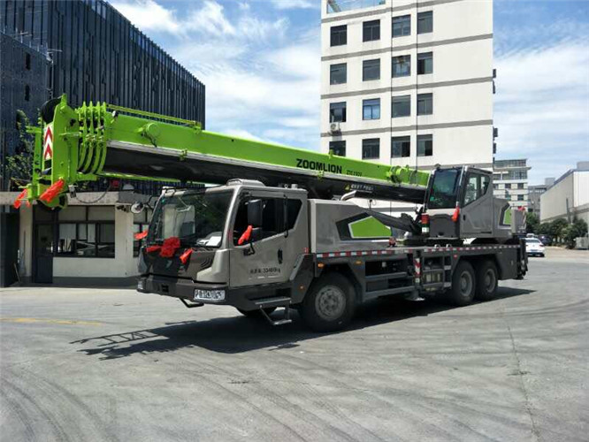 通化市随车吊师傅告诉你租赁随车吊车如何区分吨位