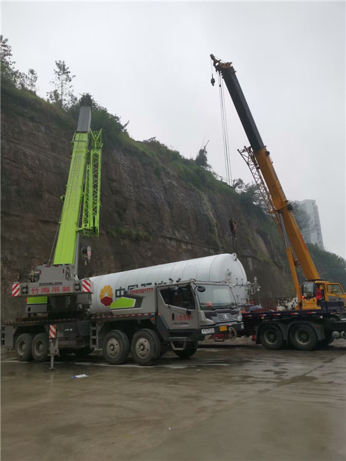 通化市“不怕风雨冻”—— 吊车的 “恶劣环境适应” 技术